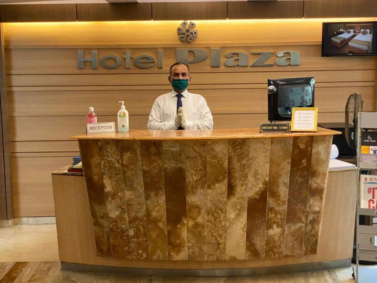 Hotel Plaza Mumbai  Buitenkant foto
