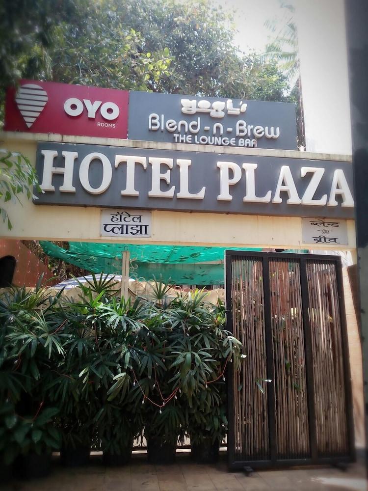 Hotel Plaza Mumbai  Buitenkant foto